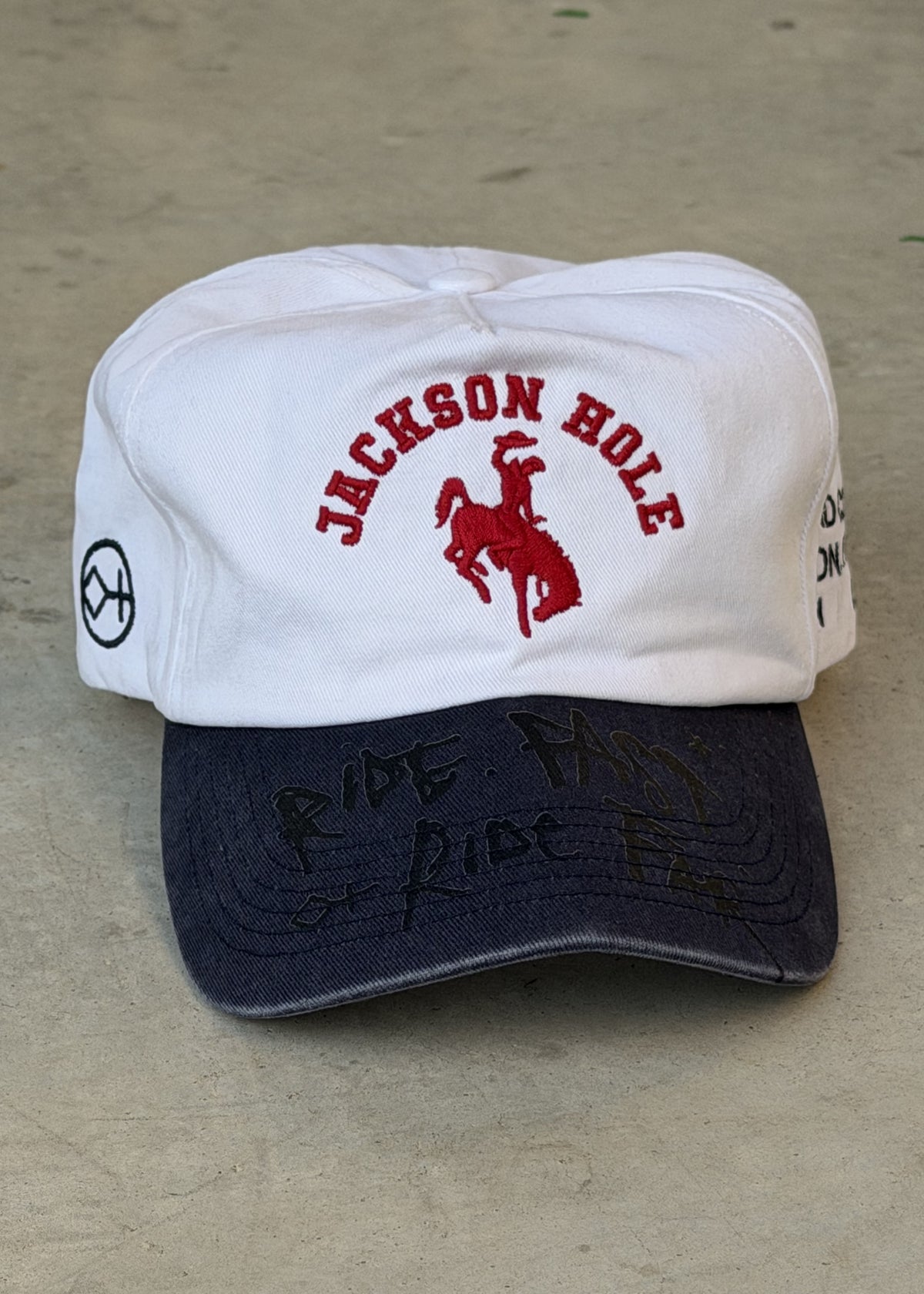 White Body & Blue Brim | Range Cap