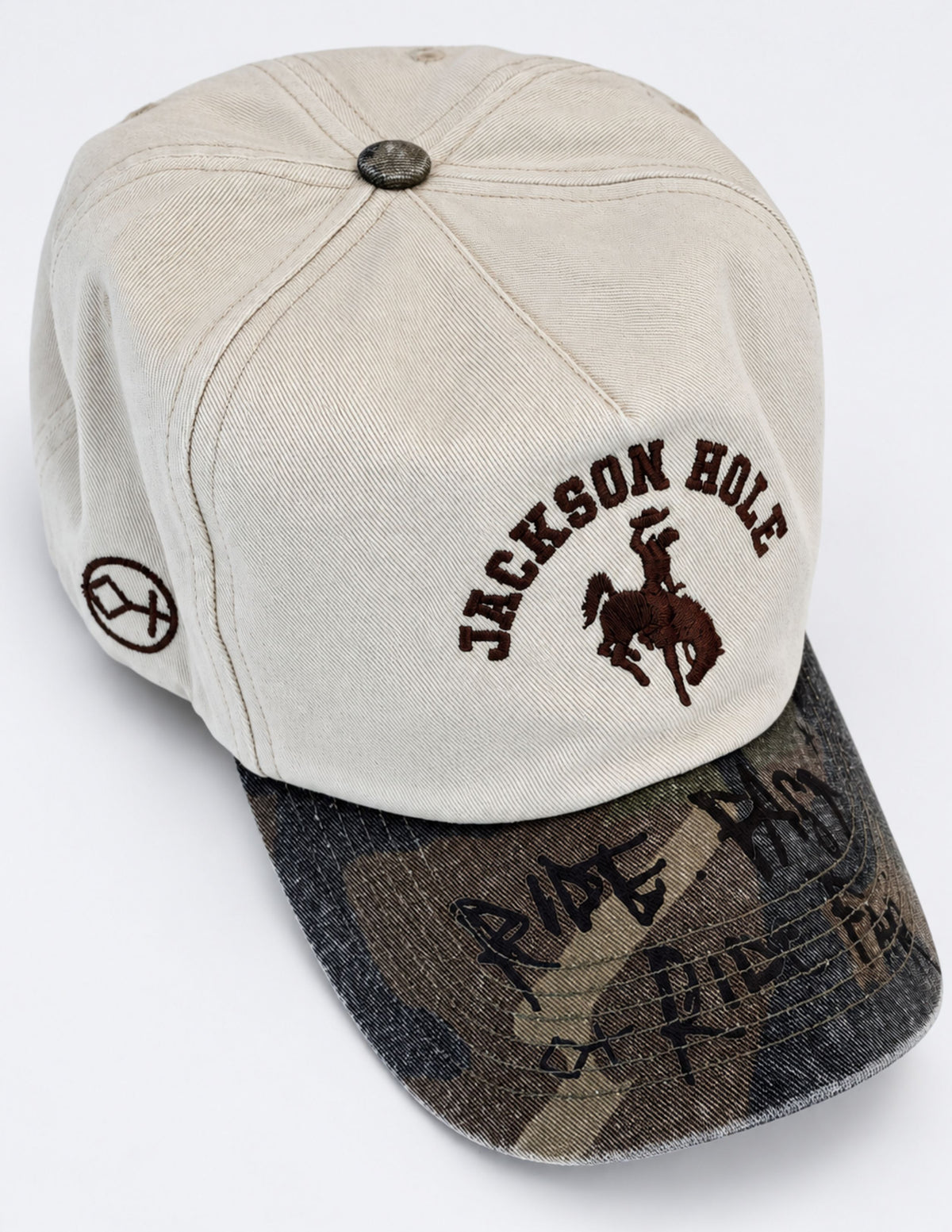 Jackson Offwhite w Camo Brim | Camo Range Cap