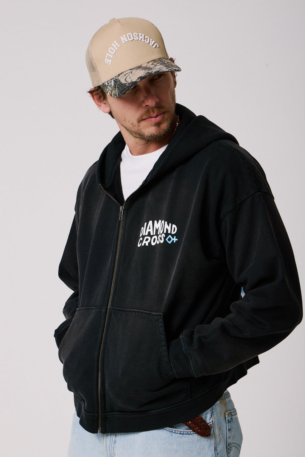 Tan and White | Diamond cross ranch Jackson Camo Trucker cap